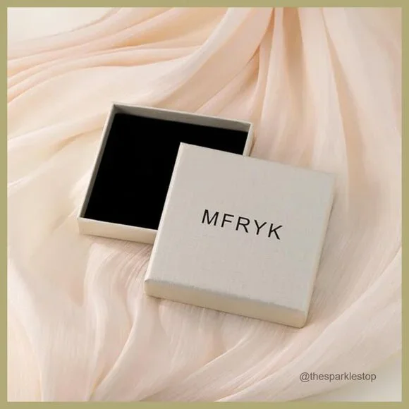 14K Gold Plated Layered Choker Necklace with Pearl Beads and Disc Pendant - Picture 7 of 7